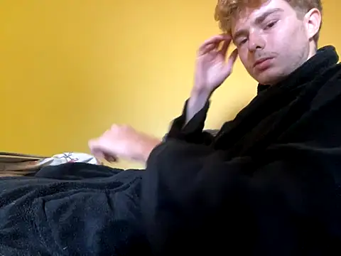 Snapshot of Randy9222 chatting on 10-04-25, 10:06 Randy9222 online show from 10-04-25, 10:06