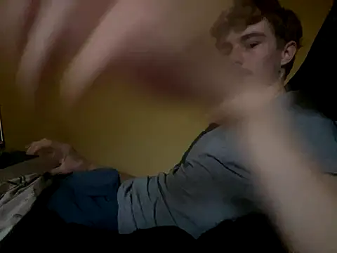 Snapshot of Randy9222 chatting on 10-19-25, 03:59 Randy9222 online show from 10-19-25, 03:59