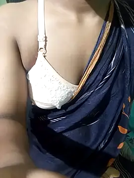 Cute Couple59 online show from 10-19-25, 12:46