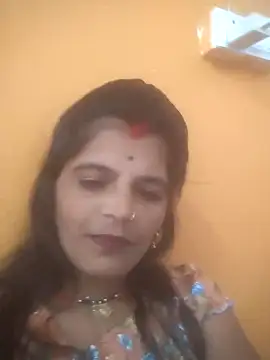 Snapshot of Hott_cutgirl chatting on 10-06-25, 06:03 Hott cutgirl online show from 10-06-25, 06:03