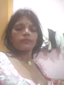 Snapshot of Hott_cutgirl chatting on 10-12-25, 10:11 Hott cutgirl online show from 10-12-25, 10:11