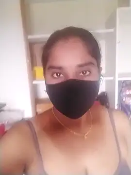 Snapshot of Mahaitha chatting on 10-20-25, 06:15 Mahaitha online show from 10-20-25, 06:15