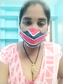 Snapshot of Mahaitha chatting on 10-10-25, 11:11 Mahaitha online show from 10-10-25, 11:11