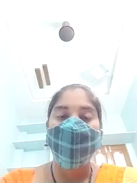 Snapshot of Mahaitha chatting on 10-08-25, 05:53 Mahaitha online show from 10-08-25, 05:53