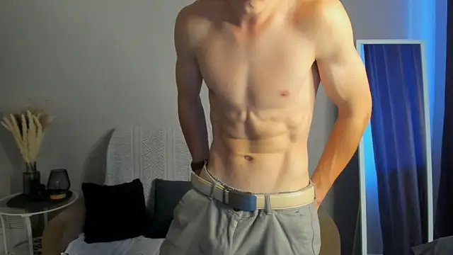 Max Foks online show from 09-18-25, 08:17