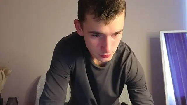 Max Foks online show from 09-19-25, 05:00