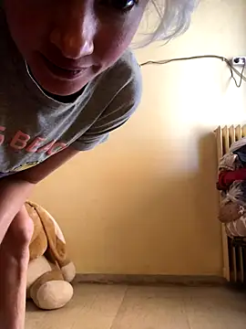 juliaoneandonly online show from 09-17-25, 11:34