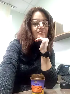 ValeriaLove43211 online show from 11-26-25, 08:14