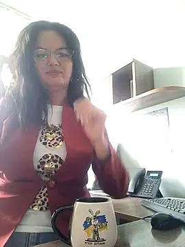 ValeriaLove43211 online show from 09-26-25, 08:54