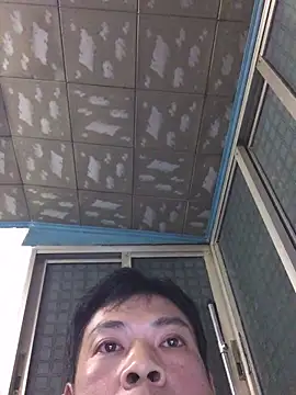 pualldu online show from 11-10-25, 01:49