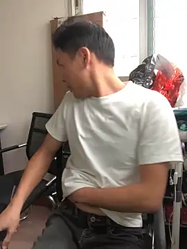 pualldu online show from 10-30-25, 05:39