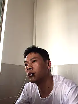 pualldu online show from 10-17-25, 02:04