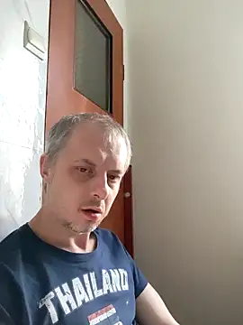 Snapshot of szajbusek41 chatting on 03-04-26, 07:05 szajbusek41 online show from 03-04-26, 07:05