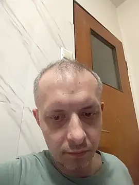 szajbusek41 online show from 03-11-26, 05:40