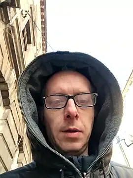 Snapshot of szajbusek41 chatting on 01-18-26, 09:35 szajbusek41 online show from 01-18-26, 09:35