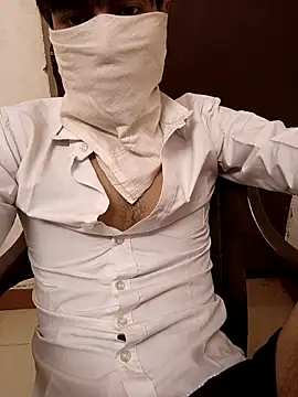 king boy070 online show from 12-15-25, 09:37