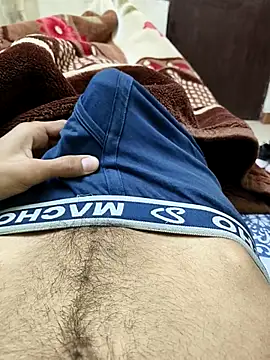 king boy070 online show from 01-09-26, 05:25