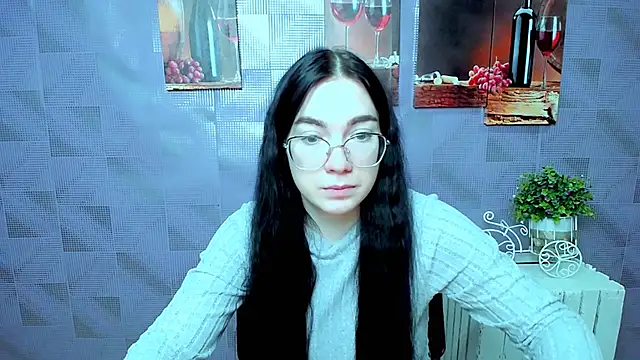 Snapshot of MiraBabe_ chatting on 10-21-25, 07:52 MiraBabe  online show from 10-21-25, 07:52