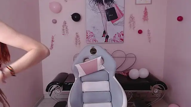 gaby angel  online show from 10-19-25, 01:47