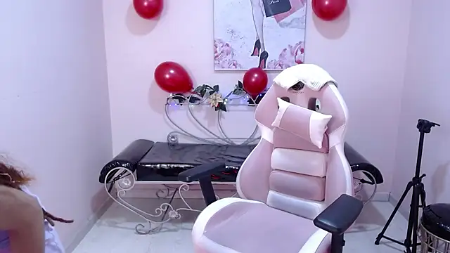 gaby angel  online show from 11-14-25, 06:00