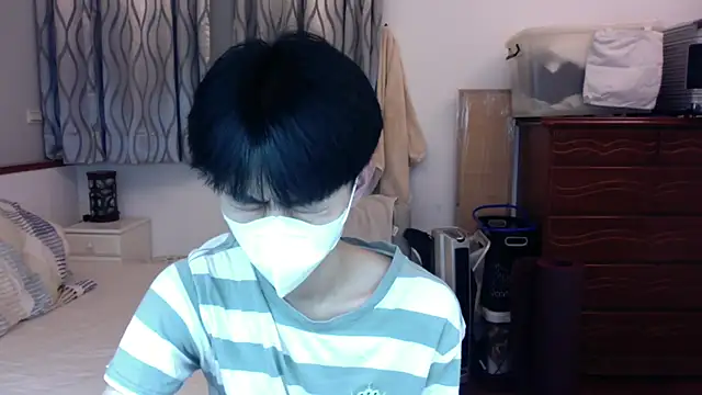 Snapshot of kai101010 chatting on 10-18-25, 04:09 kai101010 online show from 10-18-25, 04:09