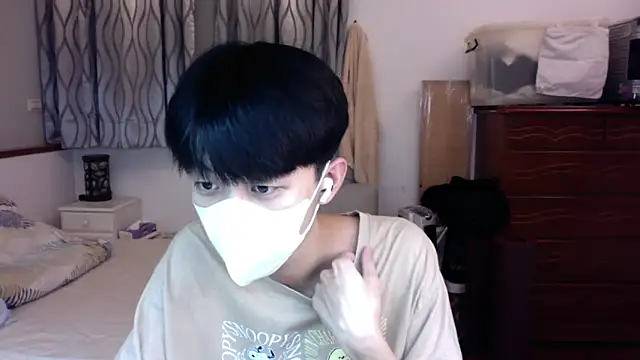 Snapshot of kai101010 chatting on 10-21-25, 03:00 kai101010 online show from 10-21-25, 03:00