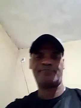 Snapshot of JeffersonRay chatting on 06-18-26, 11:48 JeffersonRay online show from 06-18-26, 11:48