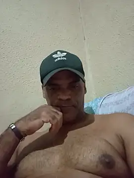 Snapshot of JeffersonRay chatting on 06-14-26, 06:25 JeffersonRay online show from 06-14-26, 06:25