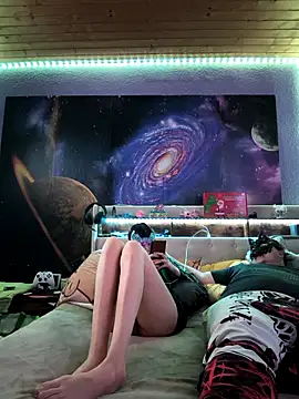 Hot SkinnyGirl online show from 11-24-25, 12:05