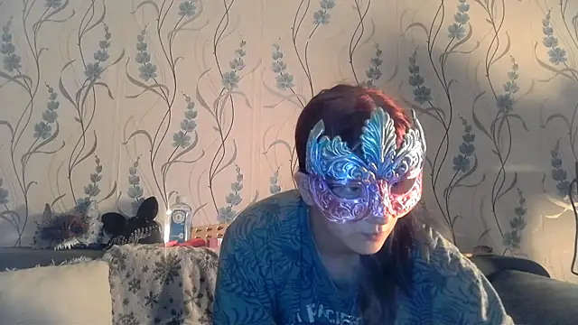 Snapshot of Hot_SkinnyGirl chatting on 10-06-25, 10:43 Hot SkinnyGirl online show from 10-06-25, 10:43