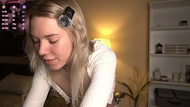 DianeHonnette online show from 02-15-26, 07:24