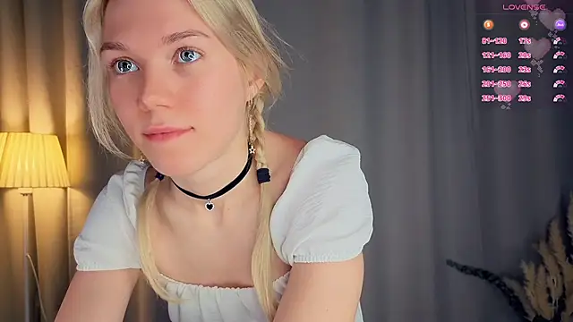 DianeHonnette online show from 01-18-26, 06:33