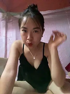 Lina-sexyy online show from 04-14-26, 01:43