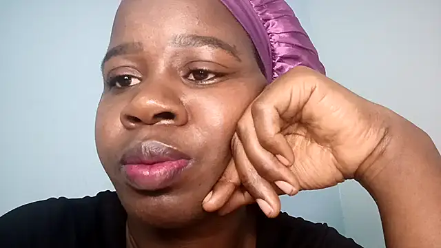 ROOMMYY2 online show from 04-06-26, 04:57