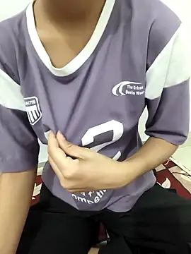 sassyishhu76 online show from 03-03-26, 01:18