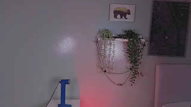 KeendraFox  online show from 02-14-26, 10:37