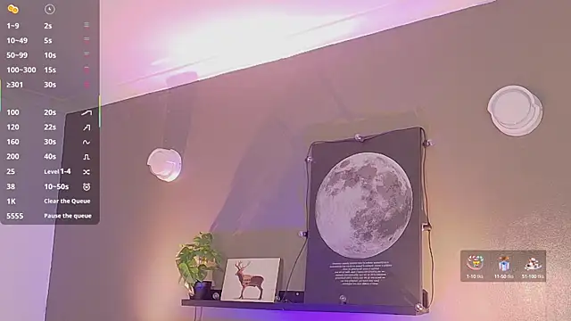 Snapshot of KeendraFox_ chatting on 10-14-25, 10:16 KeendraFox online show from 10-14-25, 10:16
