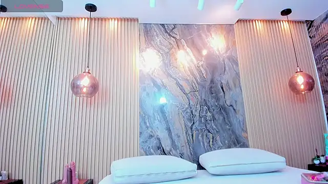 grace daviss online show from 10-04-25, 10:50