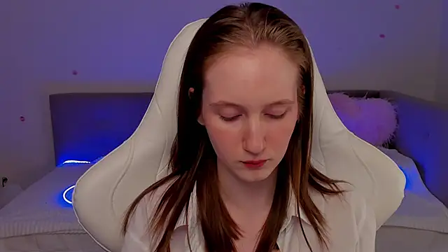 CrystalSoul  online show from 11-28-25, 03:39