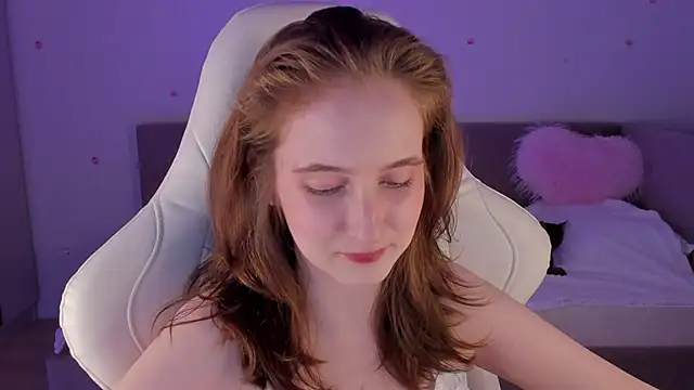 CrystalSoul  online show from 10-28-25, 09:58