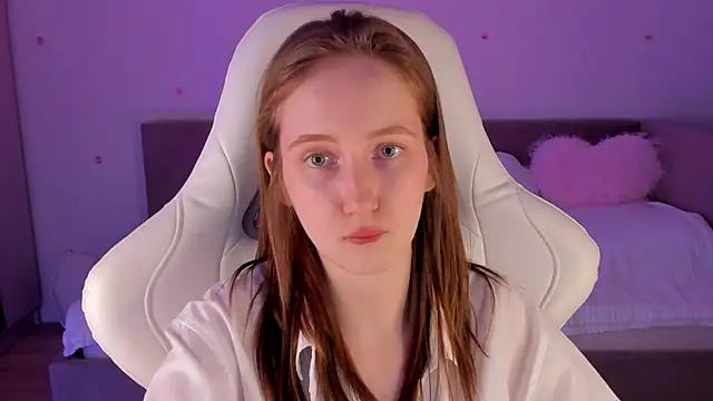 CrystalSoul  online show from 11-15-25, 05:11