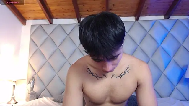 Clement Reyes online show from 10-30-25, 12:58