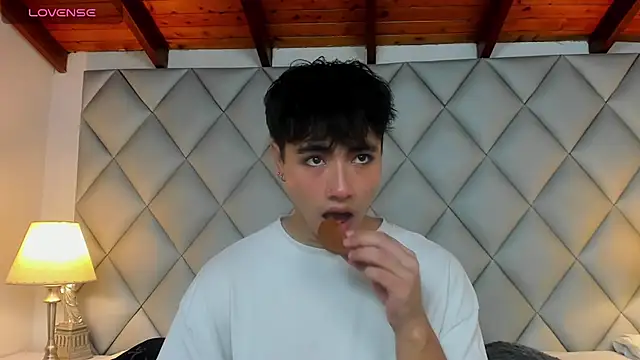 Clement Reyes online show from 01-09-26, 02:18