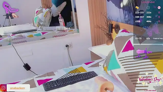 Anabacker01 online show from 02-10-26, 07:57