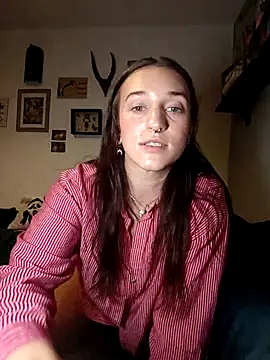 laradoom online show from 09-17-25, 10:01