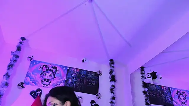 SabrinaV  online show from 01-14-26, 11:25