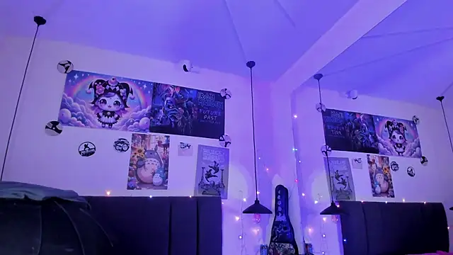 SabrinaV  online show from 05-25-26, 11:20
