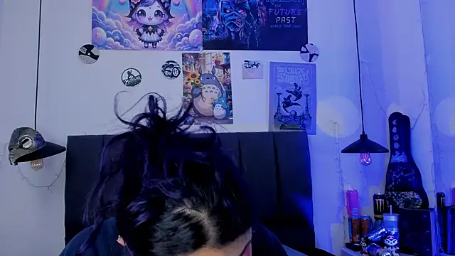 SabrinaV  online show from 07-17-26, 11:29
