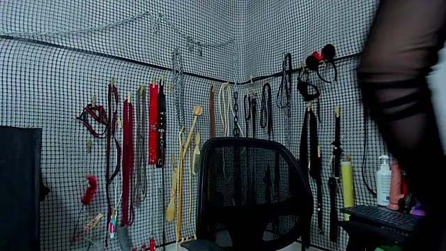 BDSM MEDUZA online show from 03-04-26, 01:57