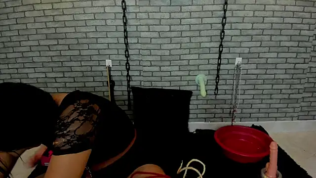 Snapshot of BDSM_MEDUZA chatting on 11-06-25, 03:32 BDSM MEDUZA online show from 11-06-25, 03:32